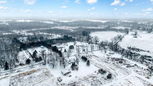 $337,500 | 6117 Kennedy Road, Munith, MI 49259