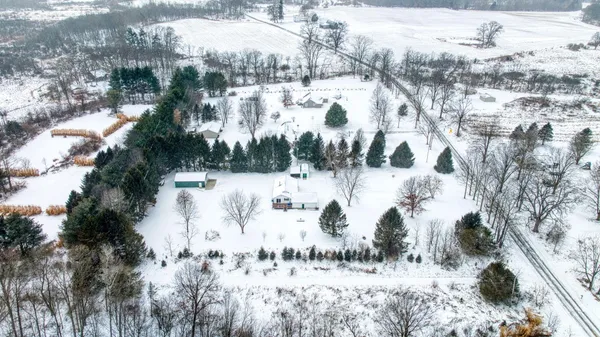 $360,000 | 6117 Kennedy Road, Munith, MI 49259