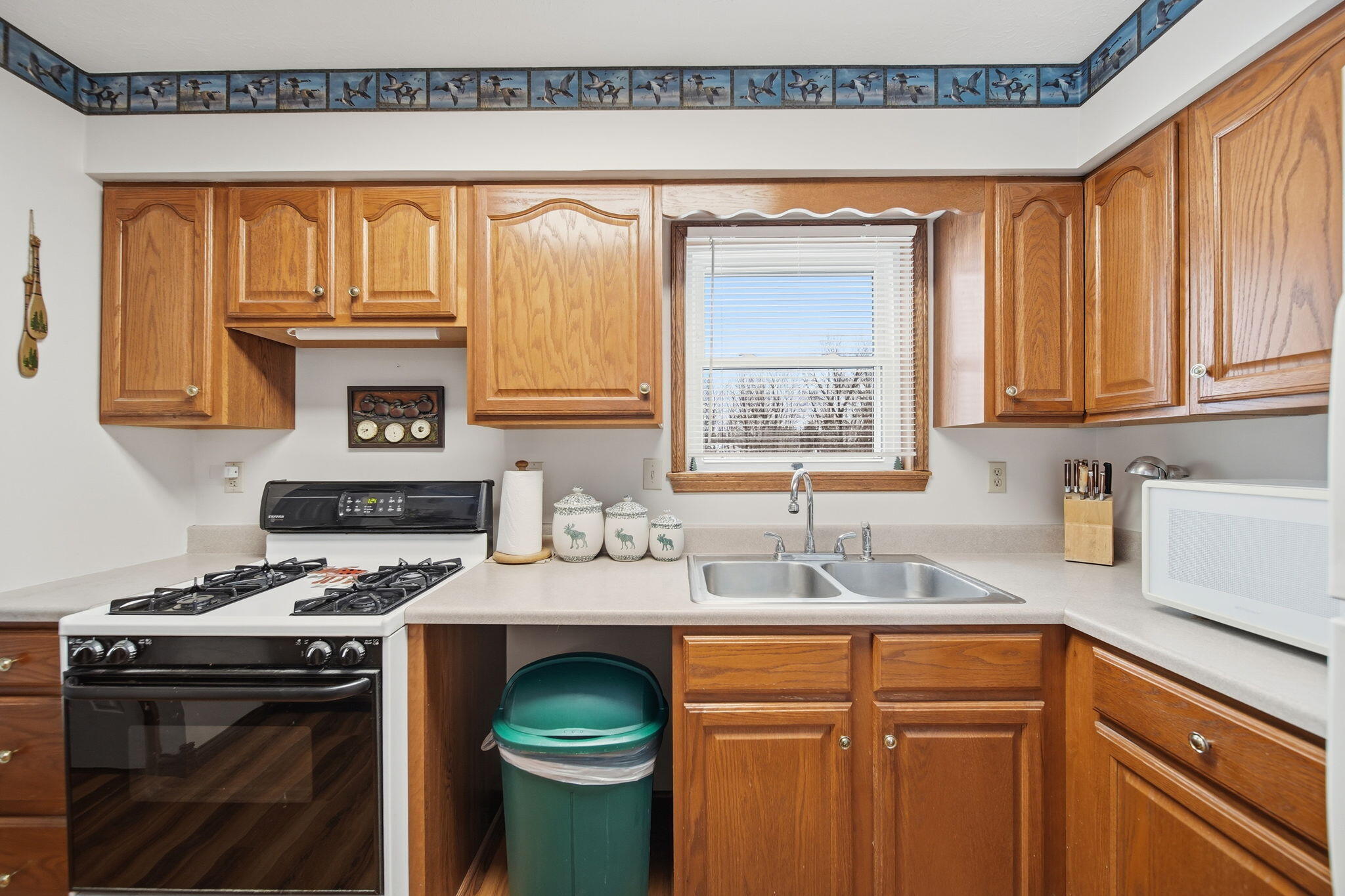 6117 Kennedy Road Munith, MI 49259 - Photo 10 of 59 11-web-or-mls-DSC08686