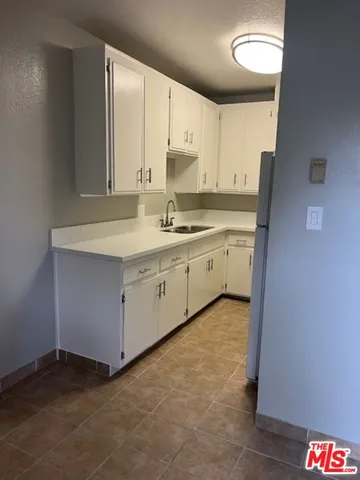 $1,750 | 10540 Balboa Boulevard, Unit 213, Granada Hills, CA 91344