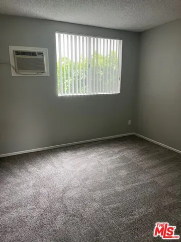 $1,750 | 10540 Balboa Boulevard, Unit 213, Granada Hills, CA 91344