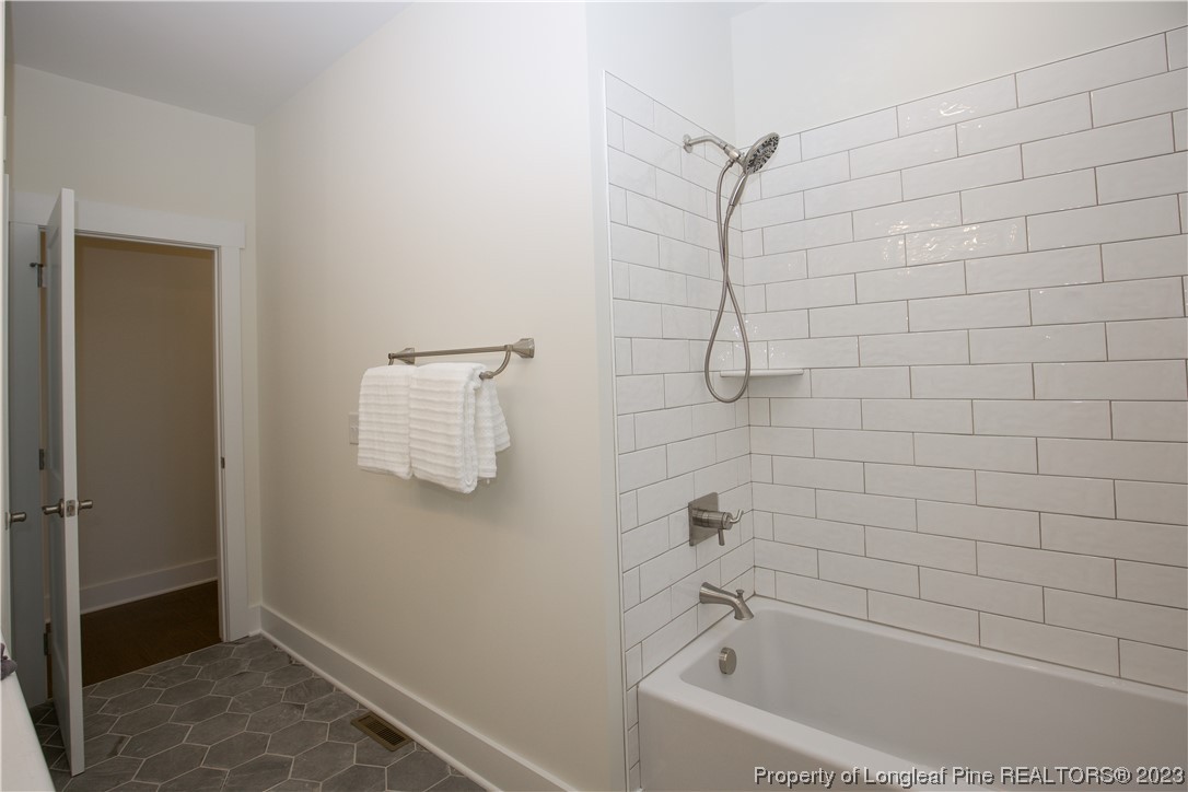 1365 McCaskill Road Carthage, NC 28327 - Photo 26 of 50 a bathroom with a bathtub