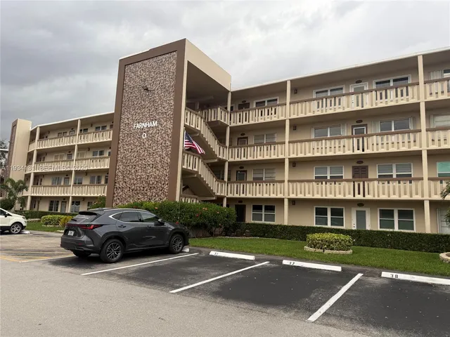 $99,000 | 2027 Farnham O, Unit 2027, Deerfield Beach, FL 33442