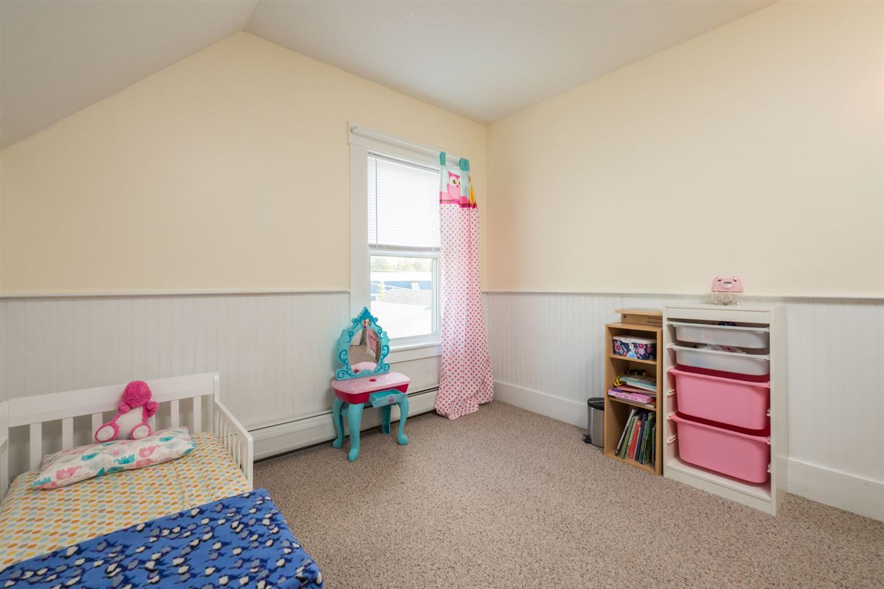 10 Osborne Street Rochester, NH 03867 - Photo 13 of 21