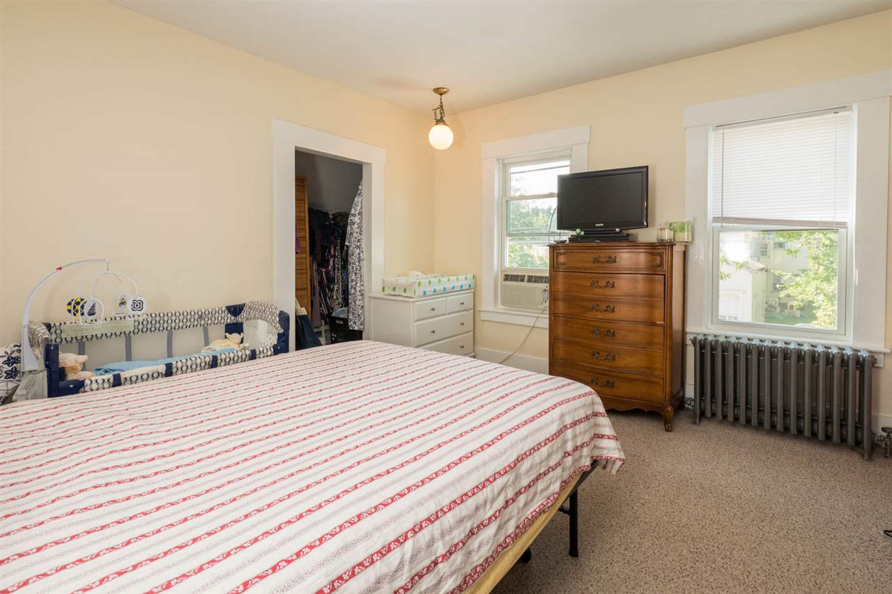 10 Osborne Street Rochester, NH 03867 - Photo 16 of 21