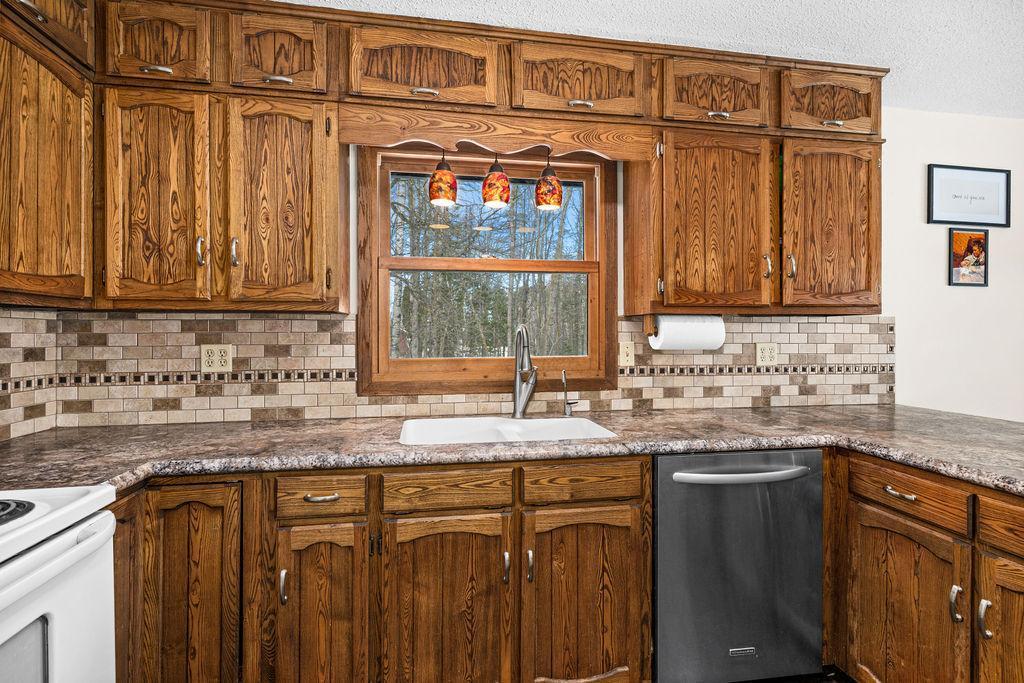 35431 West Deer Lake Road Deer River, MN 56636 - Photo 9 of 40