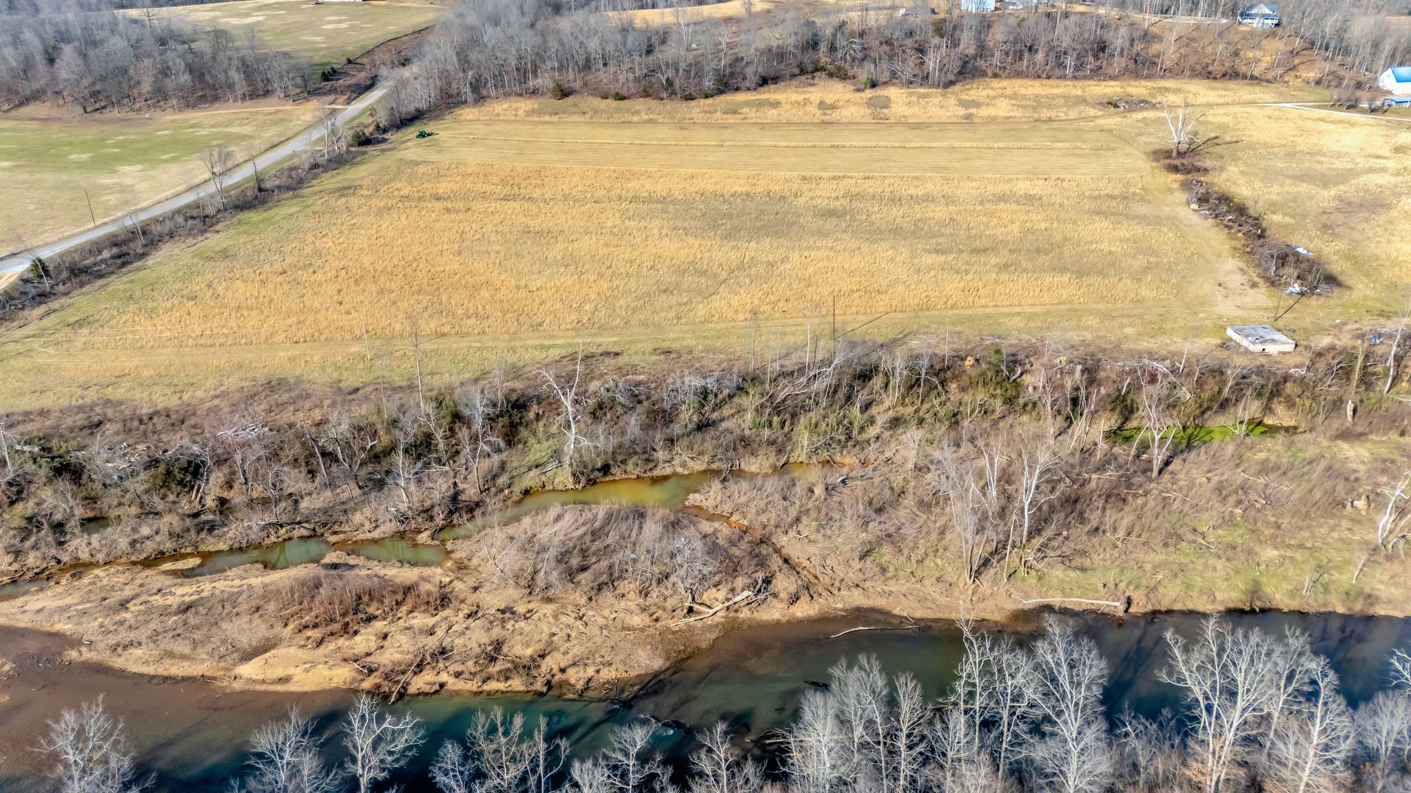 7209 Topsy Road Waynesboro, TN 38485 - Photo 16 of 25 a view of an ocean and beach