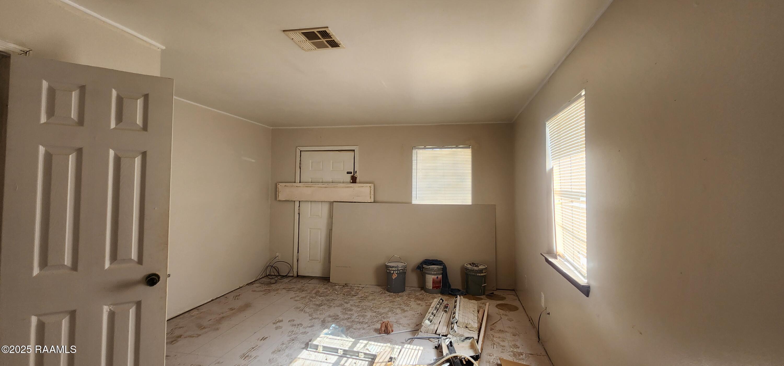 103 Barracks Street Duson, LA 70529 - Photo 20 of 31 20250722_170036