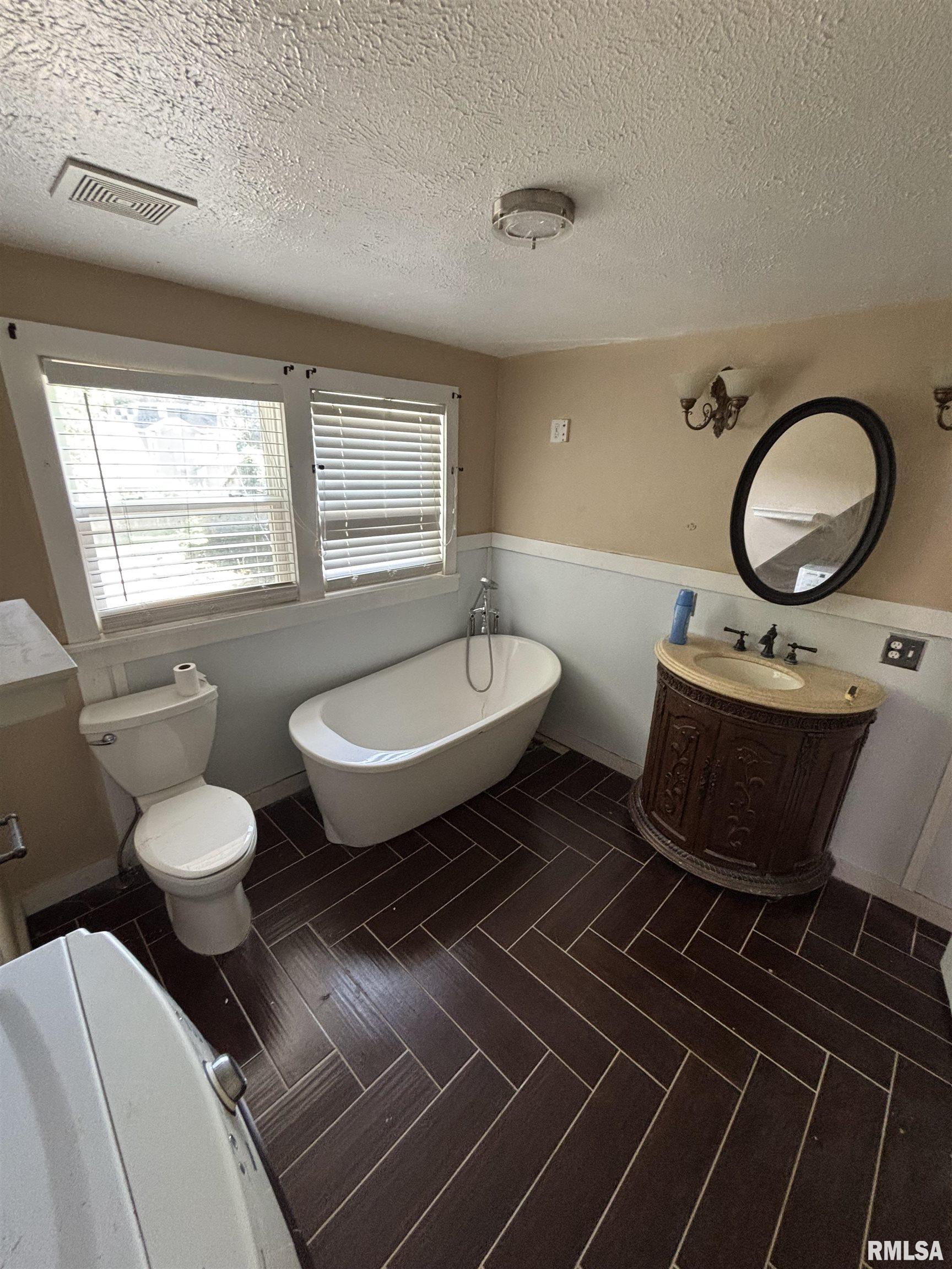 295 West Barnes Street Bushnell, IL 61422 - Photo 62 of 96