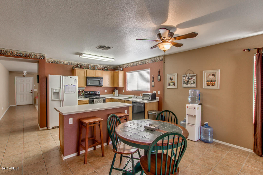 2606 West Romley Road Phoenix, AZ 85041 - Photo 3 of 33 10-Romley