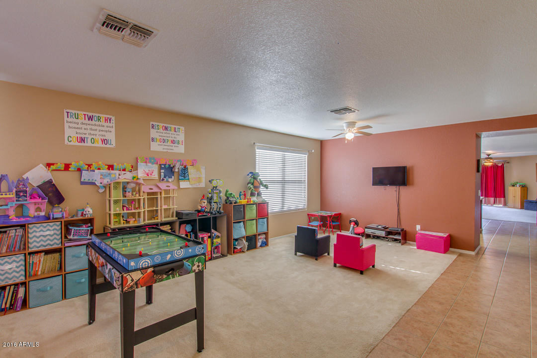 2606 West Romley Road Phoenix, AZ 85041 - Photo 7 of 33 06-Romley