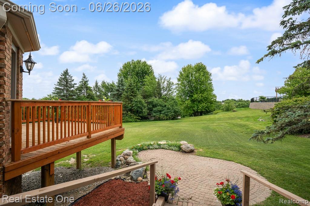 2898 Eagle Drive Rochester, MI 48309 - Photo 49 of 52 2898 Eagle_MLS-027.jpg