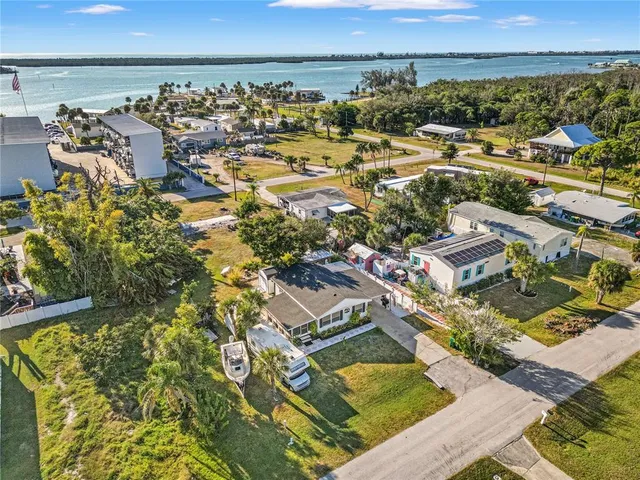 $289,000 | 3130 Bourbon Street, Englewood, FL 34224