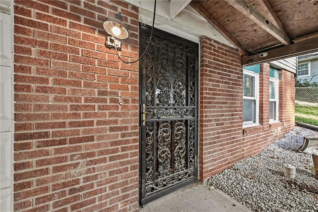 502 Dundee Road Smithville, MO 64089 - Photo 5 of 34 Gallery Image 5