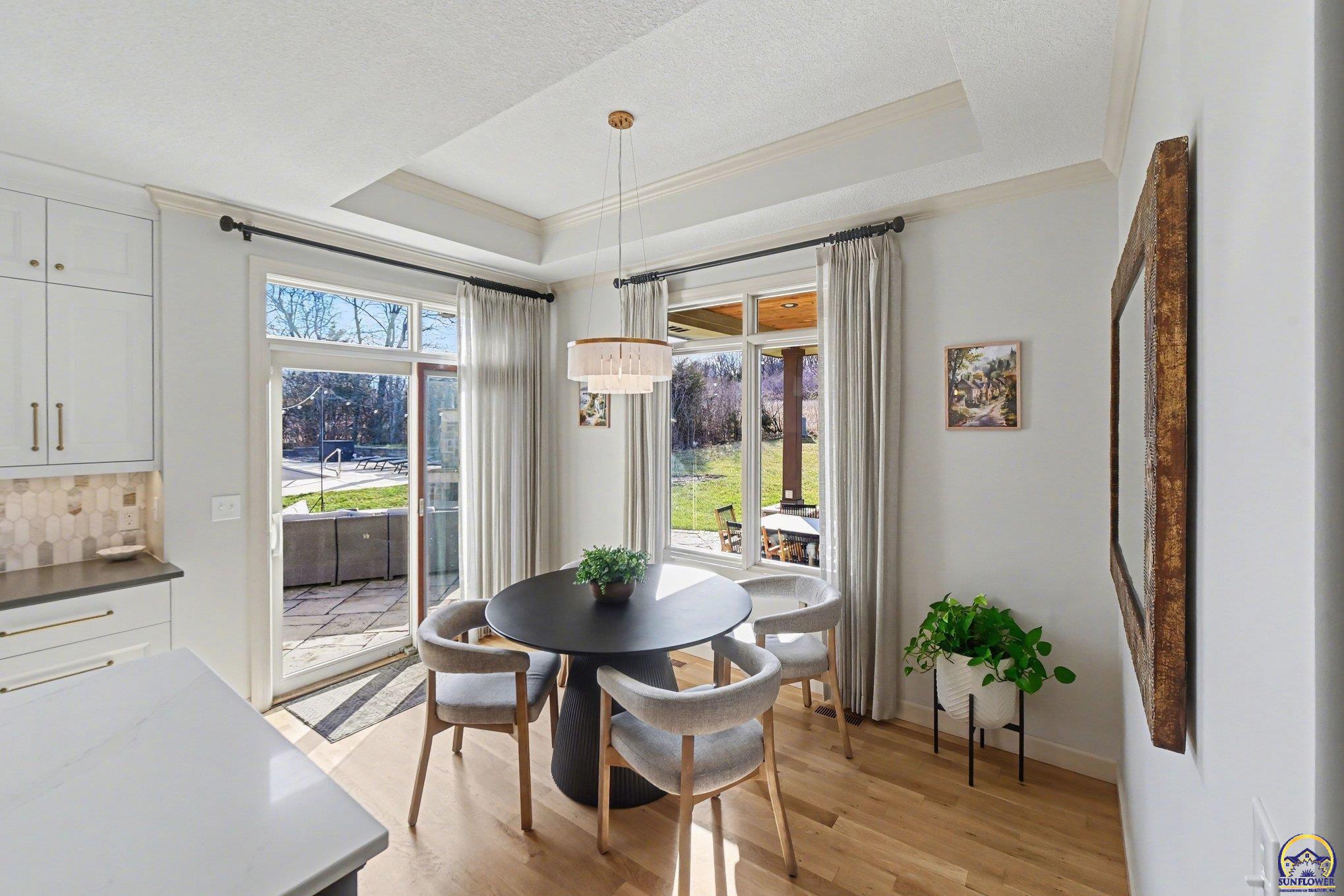 5739 Southwest 44th Court Topeka, KS 66610 - Photo 12 of 41