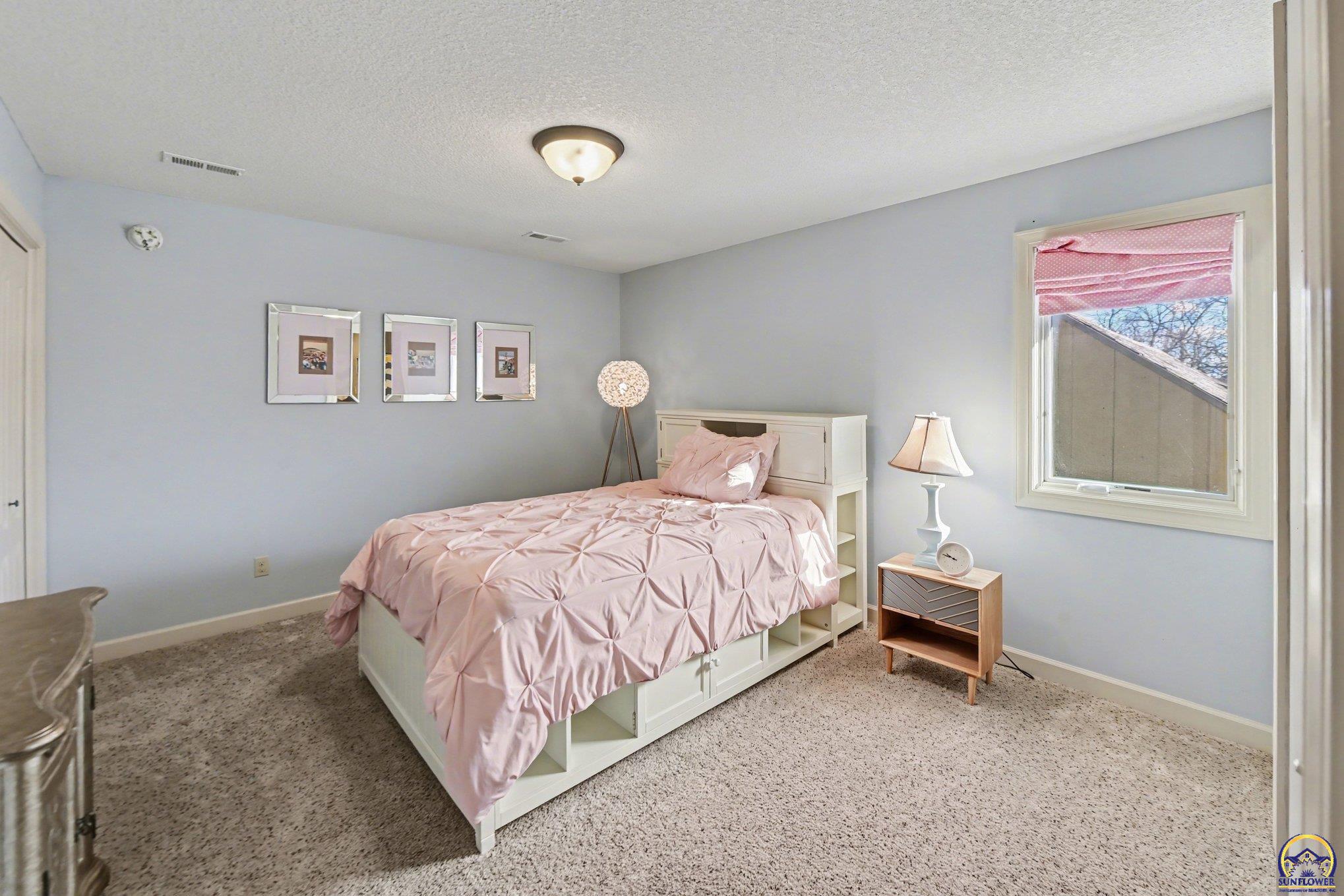 5739 Southwest 44th Court Topeka, KS 66610 - Photo 22 of 41