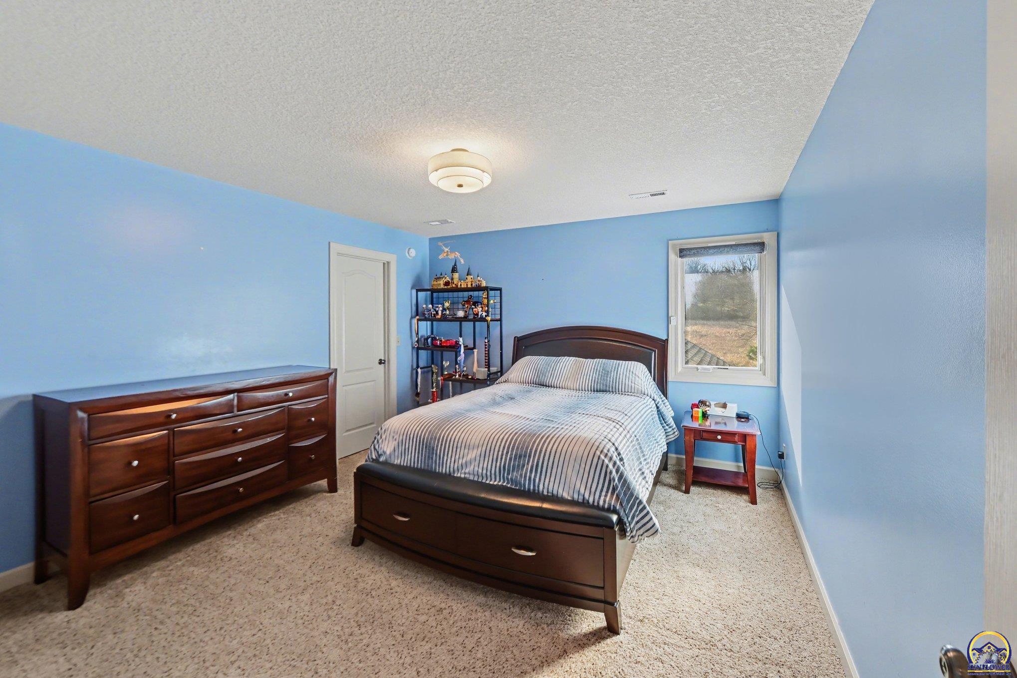 5739 Southwest 44th Court Topeka, KS 66610 - Photo 24 of 41