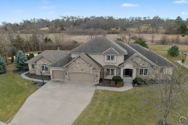 $849,000 | 5739 Southwest 44th Court, Topeka, KS 66610