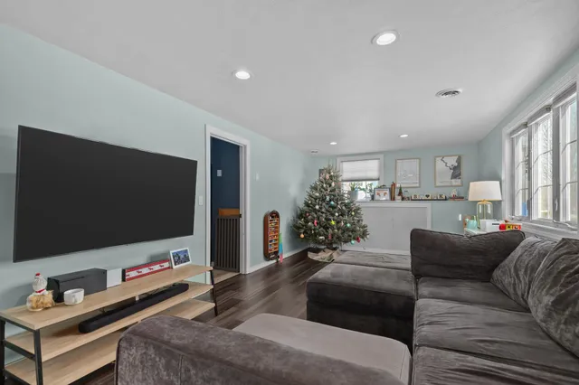 $334,900 | 714 Giese Street, Hortonville, WI 54944