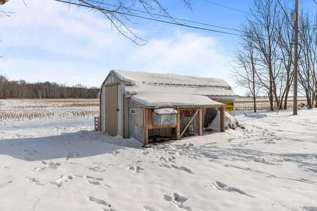 $334,900 | 714 Giese Street, Hortonville, WI 54944