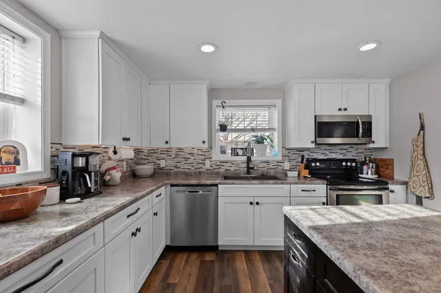 $334,900 | 714 Giese Street, Hortonville, WI 54944