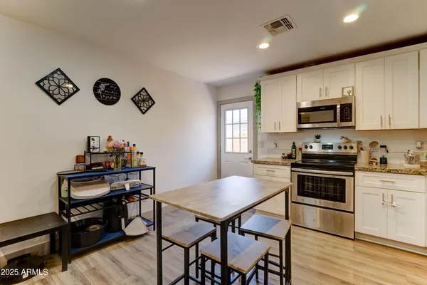 $394,000 | 5034 South 11th Place, Phoenix, AZ 85040