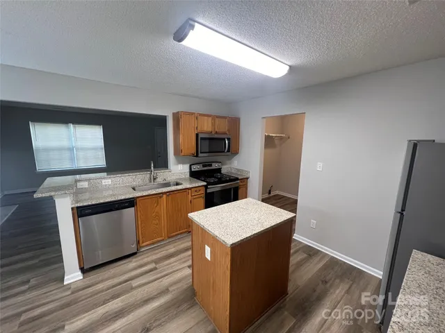 $1,799 | 12111 Stewarts Crossing Drive, Charlotte, NC 28215