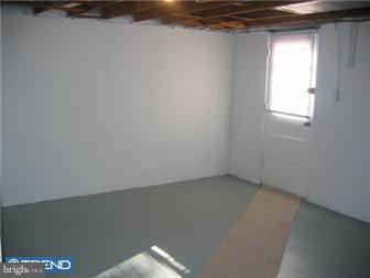 1213 Rainer Road Brookhaven, PA 19015 - Photo 8 of 10