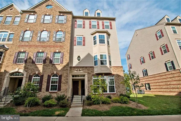 $2,995 | 14204 Haro Trail, Gainesville, VA 20155
