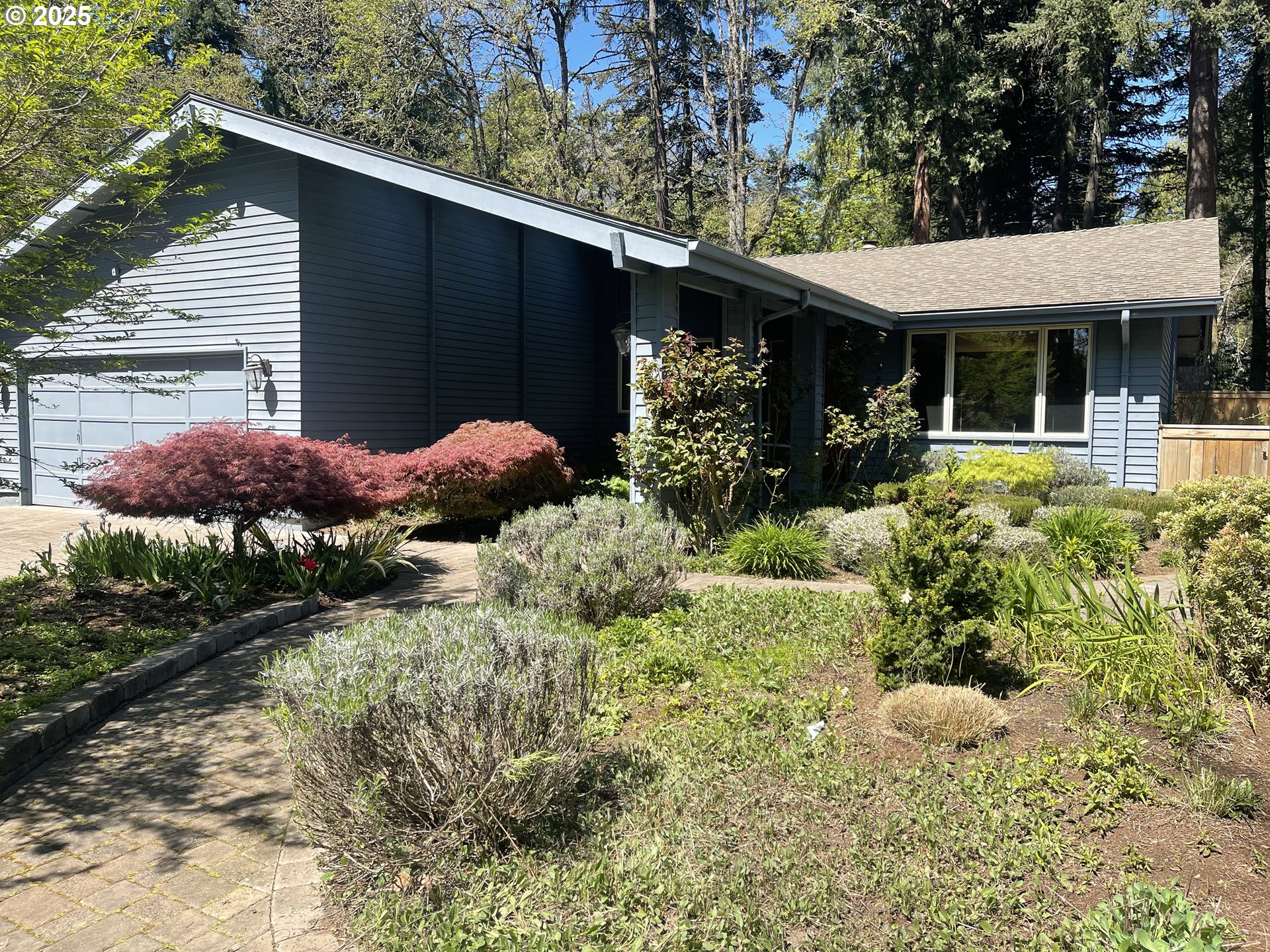 2280 Tabor Street Eugene, OR 97401 - Photo 11 of 47