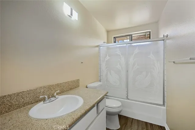 $3,800 | 325 Rainbow Terrace, Palmdale, CA 93551