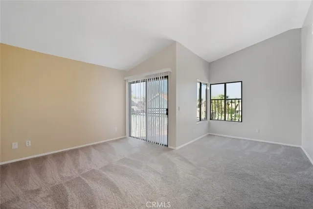 $3,800 | 325 Rainbow Terrace, Palmdale, CA 93551