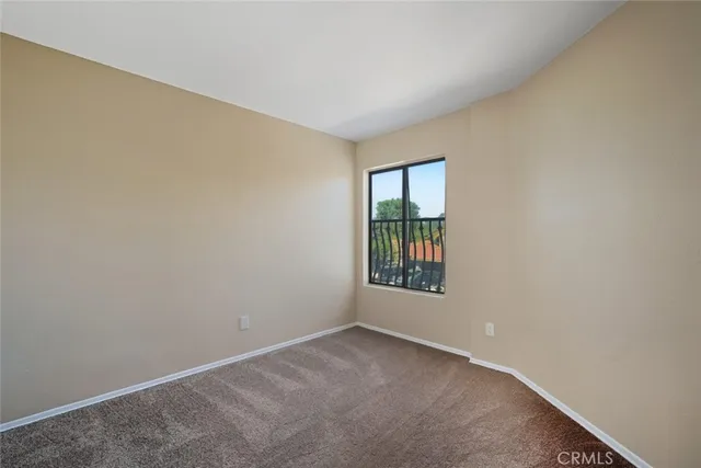 $3,800 | 325 Rainbow Terrace, Palmdale, CA 93551