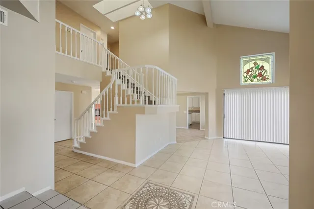 $3,800 | 325 Rainbow Terrace, Palmdale, CA 93551