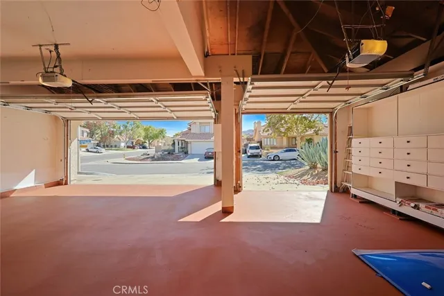 $3,800 | 325 Rainbow Terrace, Palmdale, CA 93551