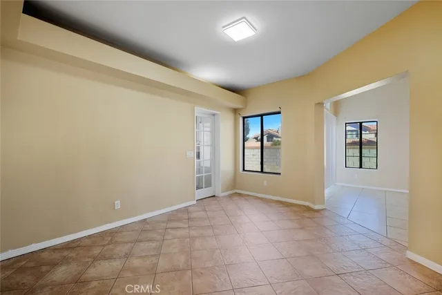 $3,800 | 325 Rainbow Terrace, Palmdale, CA 93551