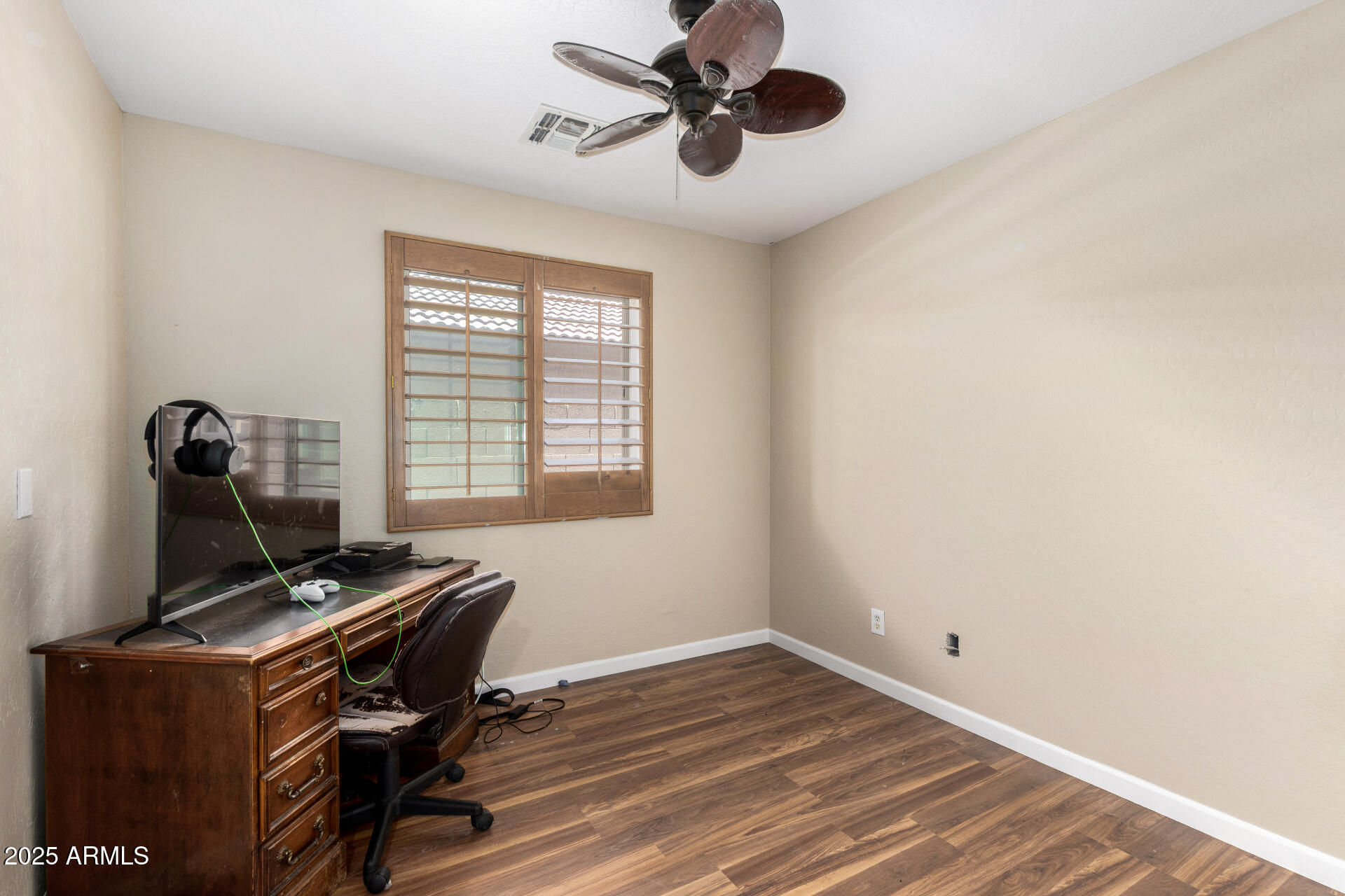 1617 West Pecan Road Phoenix, AZ 85041 - Photo 27 of 31 30 - Pecan