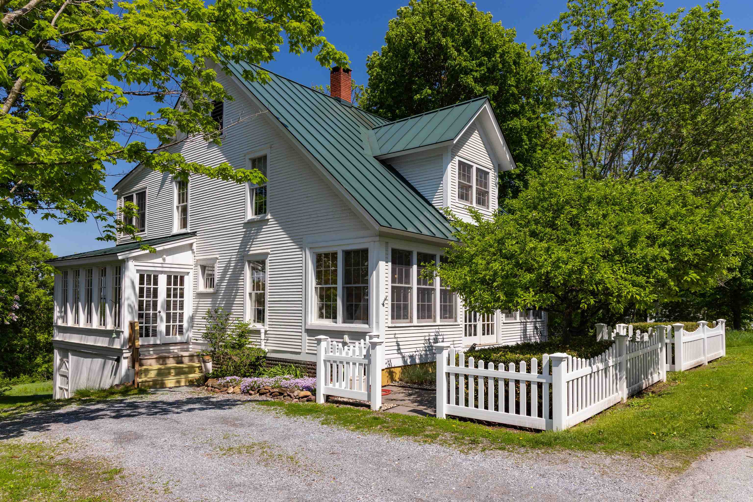 2898 Greenbush Road Charlotte, VT 05445 - Photo 2 of 33 Gallery Image 2