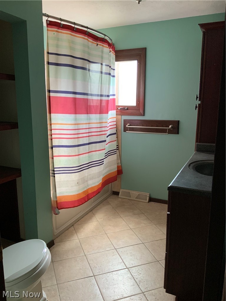 13765 Milo Road Cleveland, OH 44125 - Photo 12 of 18