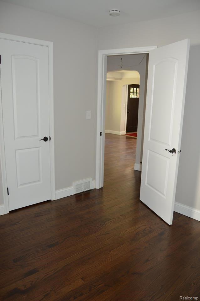 2111 South Rochester Road Royal Oak, MI 48073 - Photo 5 of 19 14572343_10211287778696592_8790952665510439412_n.jpg