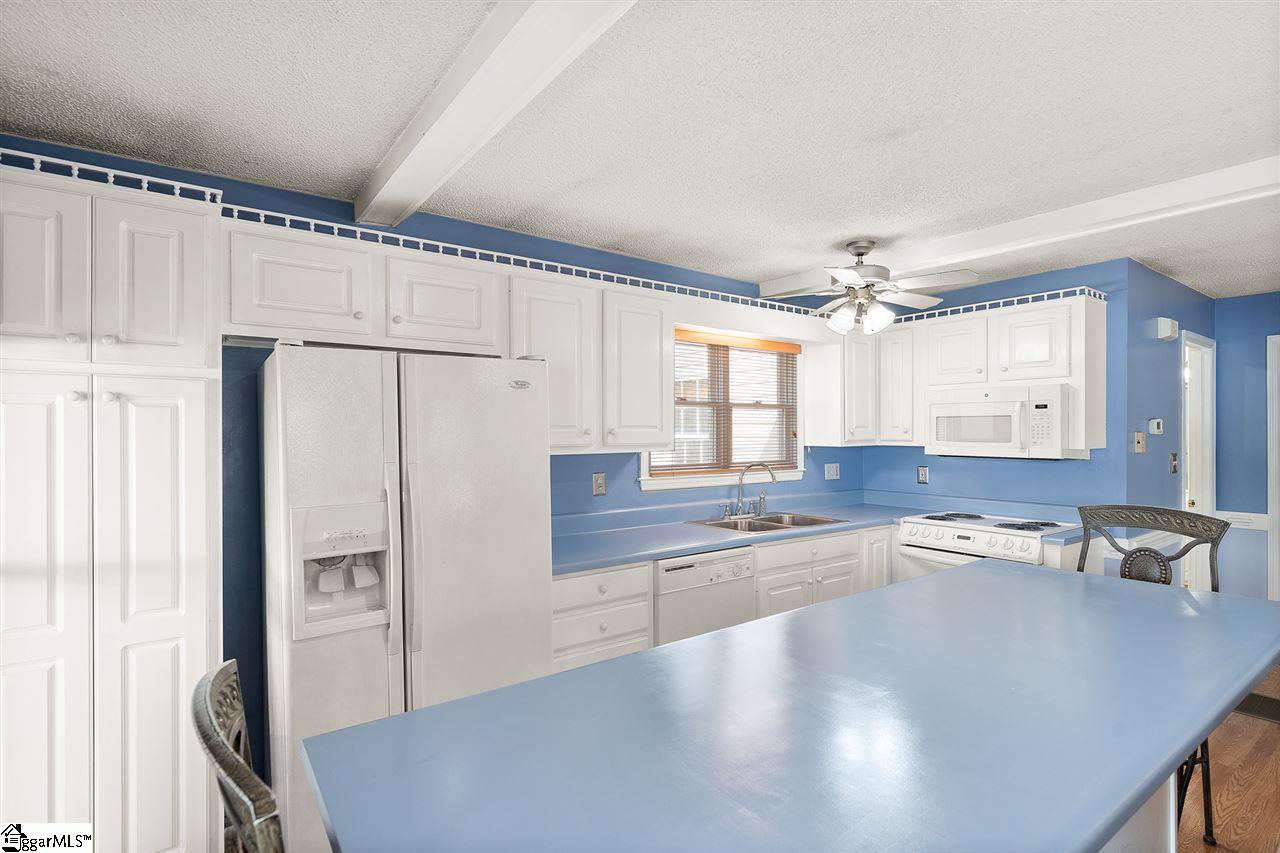 136 Wendy Lane Inman, SC 29349 - Photo 9 of 35