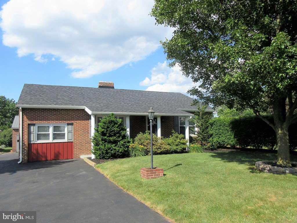 1945 Carlisle Road York, PA 17408 - Photo 2 of 22 Gallery Image 2