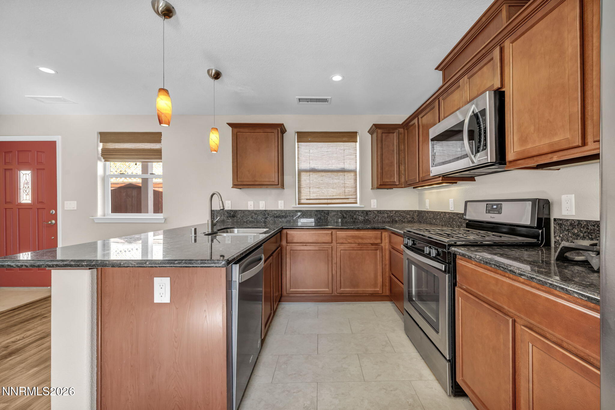 58 Caliente Street Reno, NV 89509 - Photo 5 of 32 10b