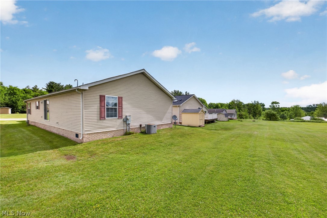 668 Woodlawn Road Chardon, OH 44024 - Photo 29 of 29