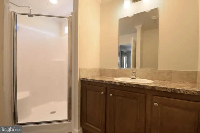 $1,825 | 32 Edgewater Drive, Magnolia, DE 19962