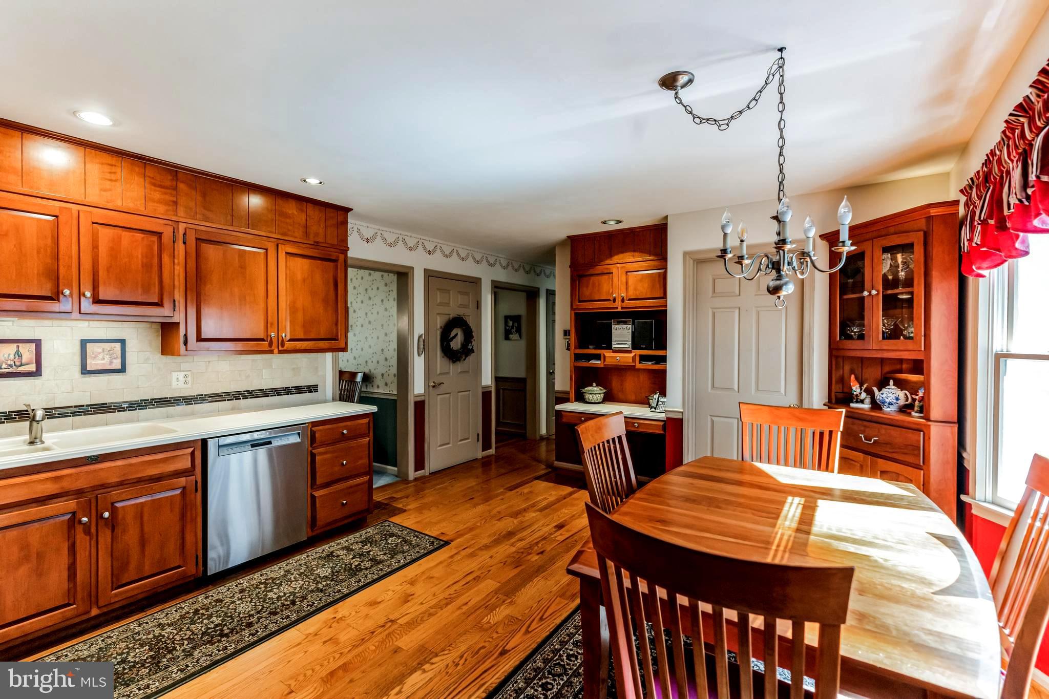 1120 Dodgson Road West Chester, PA 19382 - Photo 21 of 38 Large Kitchen
