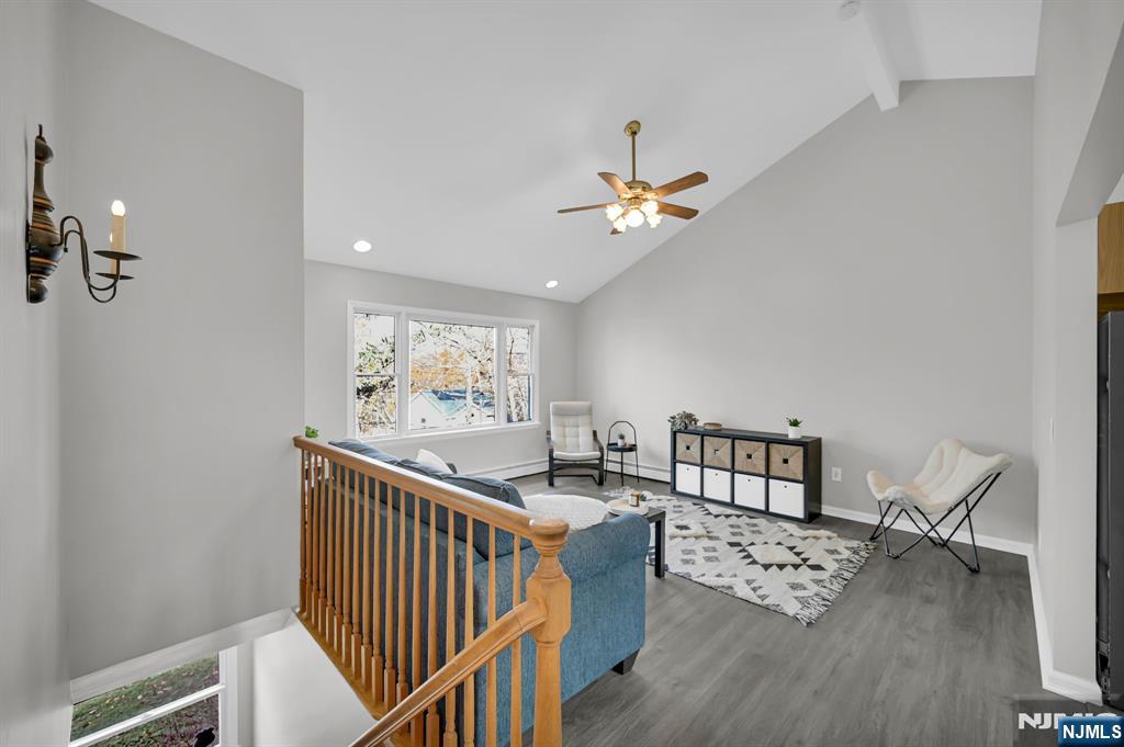 96 Papscoe Road West Milford, NJ 07421 - Photo 11 of 40