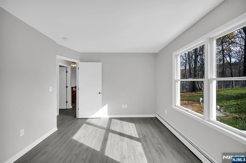 96 Papscoe Road West Milford, NJ 07421 - Photo 27 of 40