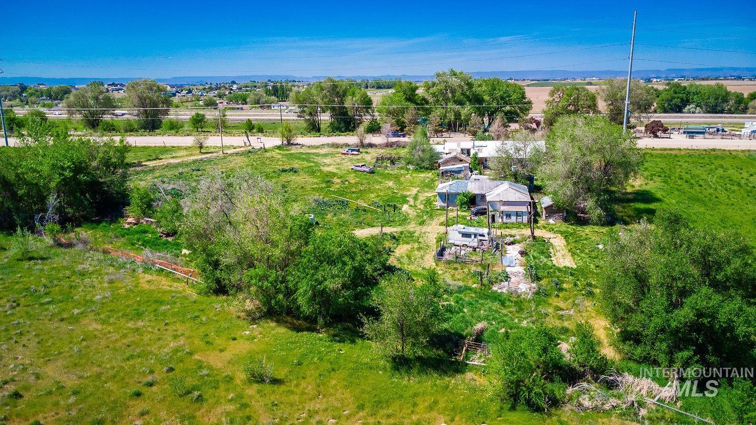 28688 Old Highway 30 Caldwell, ID 83607 - Photo 17 of 32