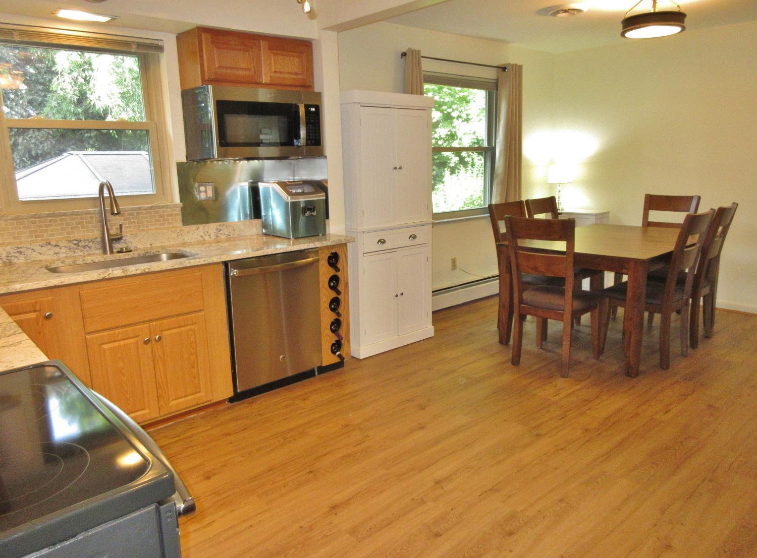 5866 Lawrence Road Cincinnati, OH 45248 - Photo 17 of 47